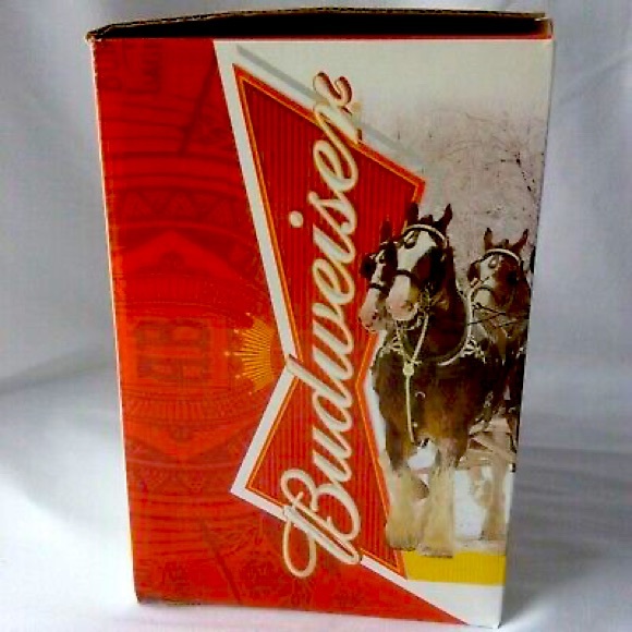 2012 Budweiser Winter Wonderland Christmas Mug Glass. New In Box - Picture 5 of 11
